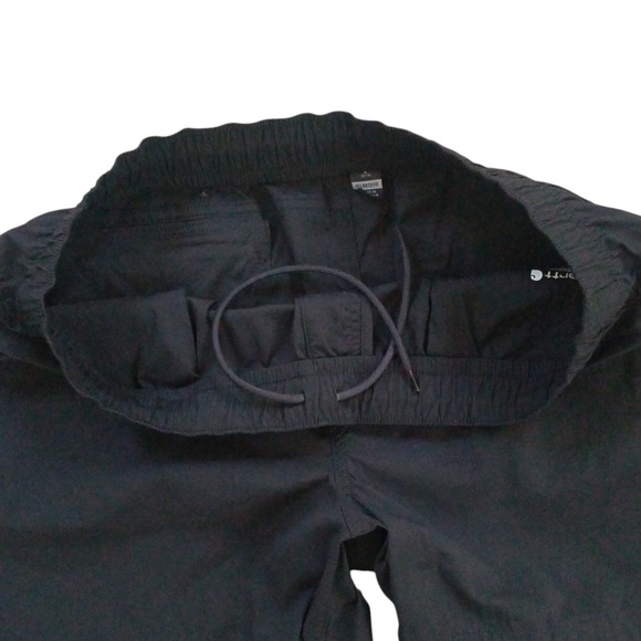 Carhartt Women's Black Force Relaxed Fit Ripstop Work Shorts Size Large NWOT - Picture 5 of 12